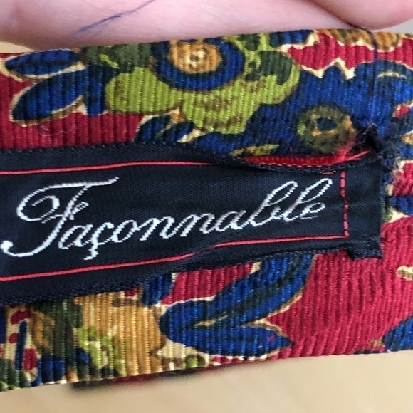 FACONNABLE Floral Silk Necktie - Picture 2 of 8